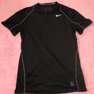 Men’s Nike Pro fitted shirt